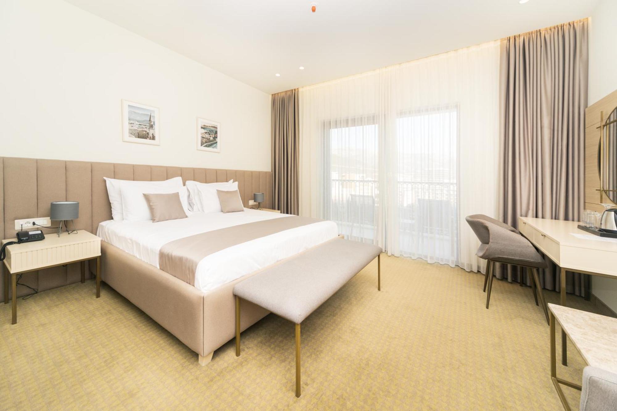 Hotel Pima Будва Экстерьер фото